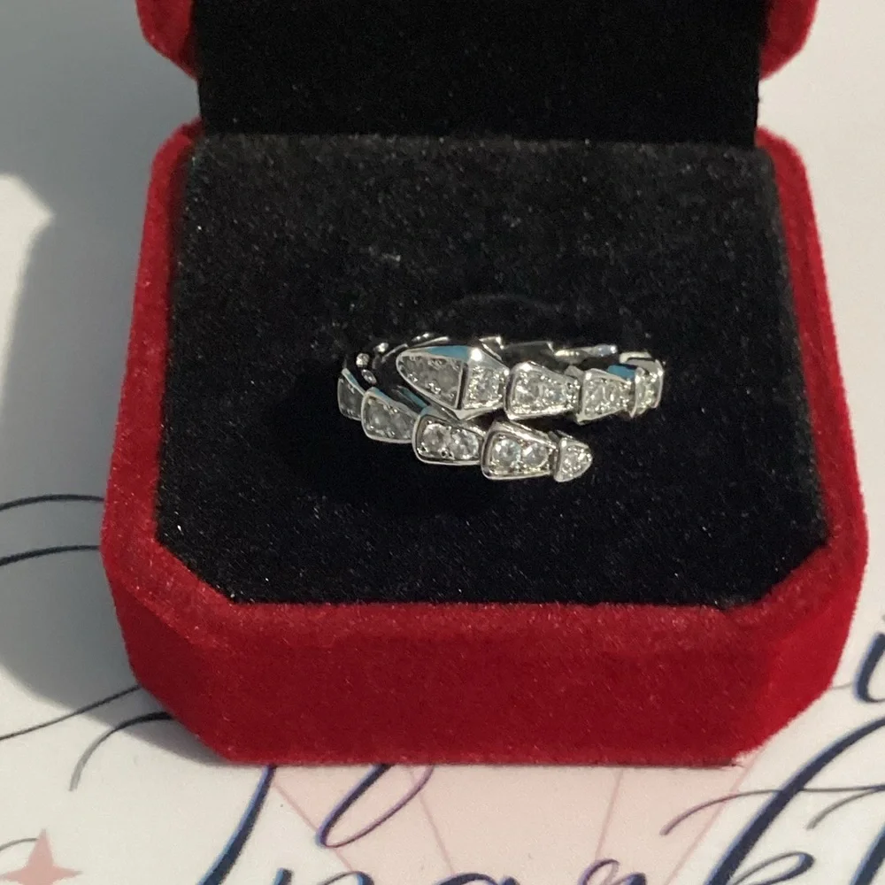 🐍18k White Gold plated Serpentine Snake Cz Diamond Ring